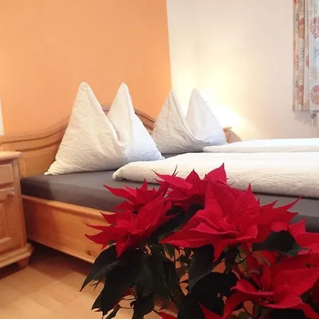 Oda ve Kahvaltı Fruehstueckspension Doris Eder