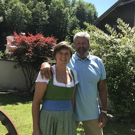 Fruehstueckspension Doris Eder Oda ve Kahvaltı Gaming