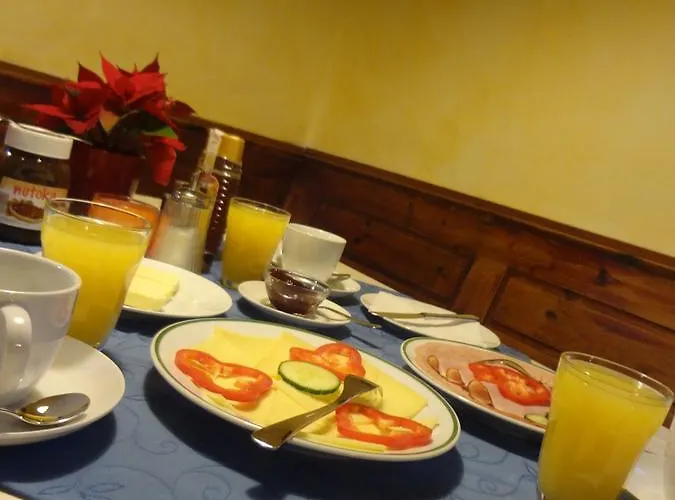 Bed & Breakfast Fruehstueckspension Doris Eder *